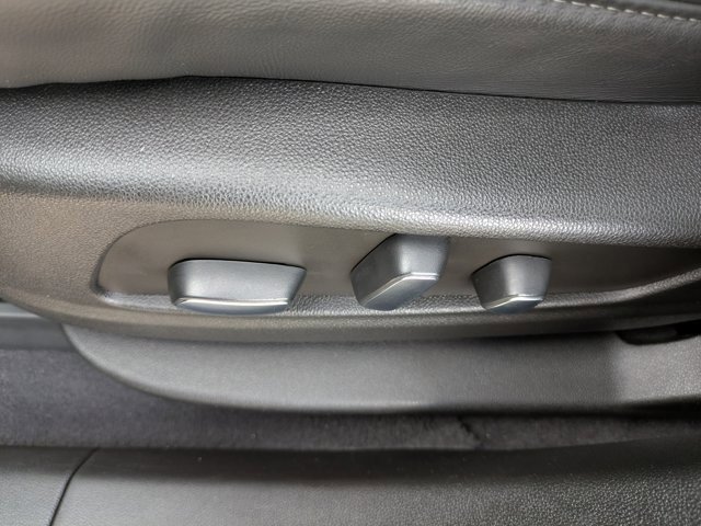 Used 2022 Cadillac XT5 Sportv w/ Platinum Package image 22