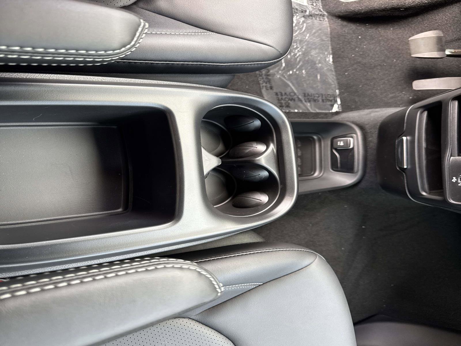 New 2026 Chrysler Pacifica Select image 25