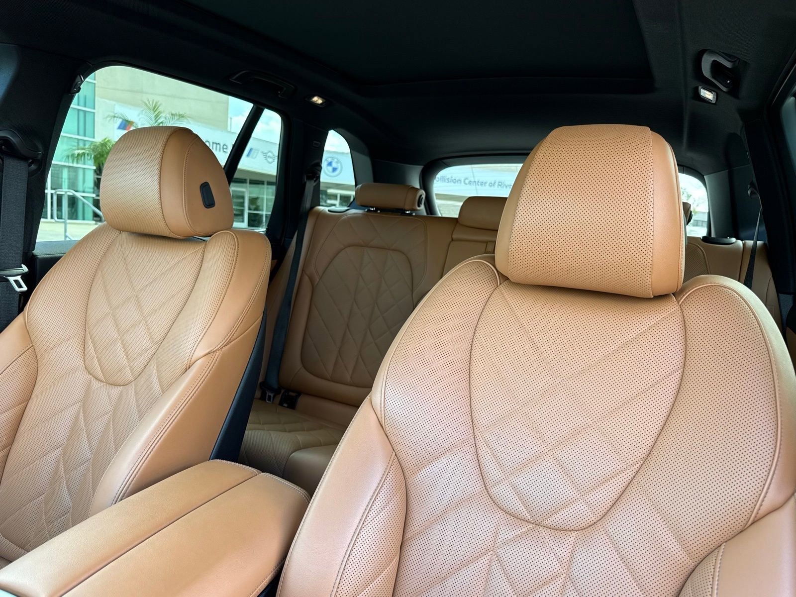 Used 2023 BMW X5 xDrive40i w/ M Sport Package image 23