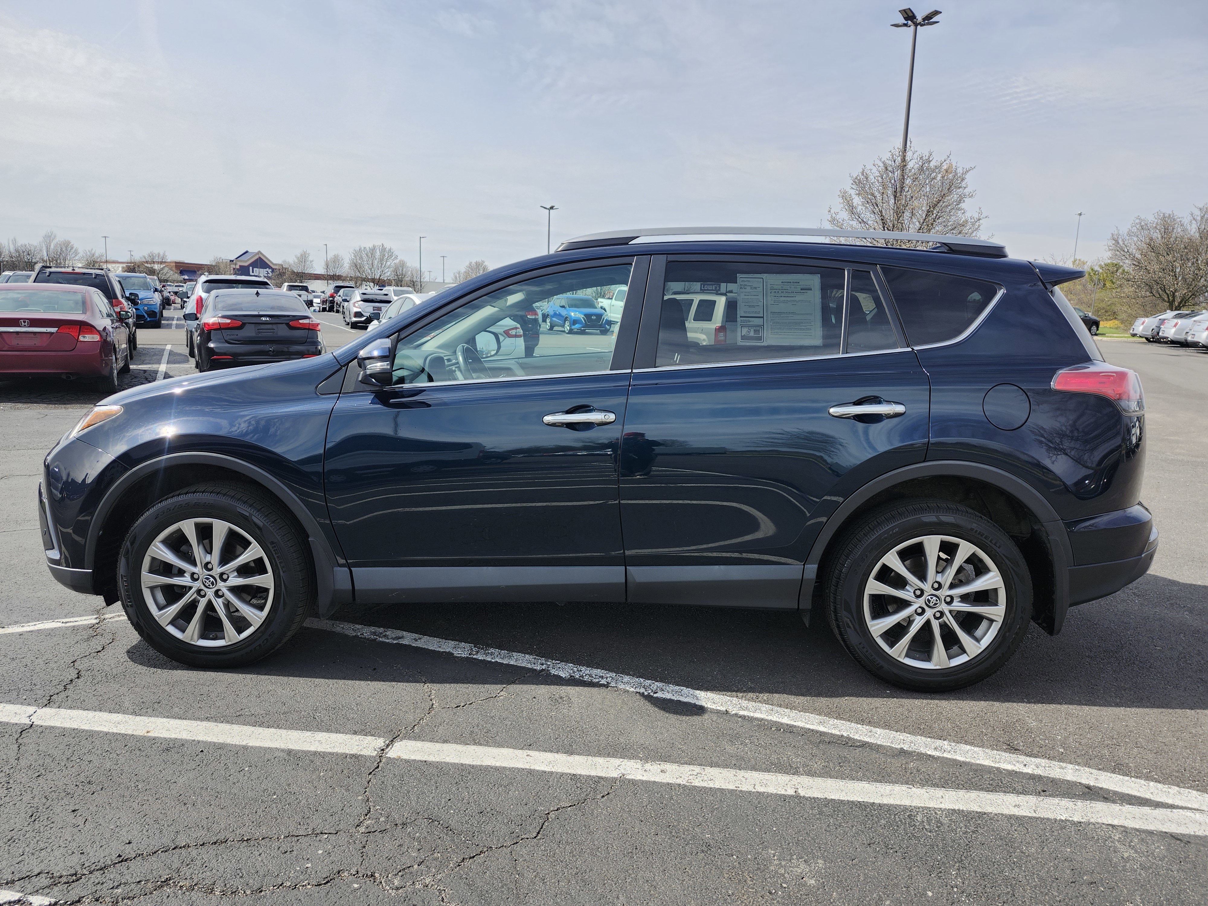Used 2017 Toyota RAV4 Limited image 8