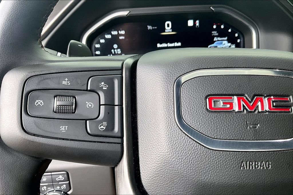 Used 2023 GMC Sierra 1500 AT4 w/ Technology Package AWD/4WD image 23