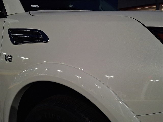 Used 2021 Nissan Armada SV w/ SV Appearance Package image 11