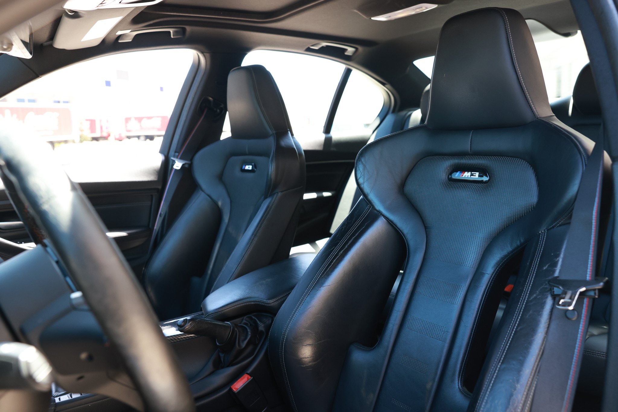Used 2018 BMW M3 RWD image 6