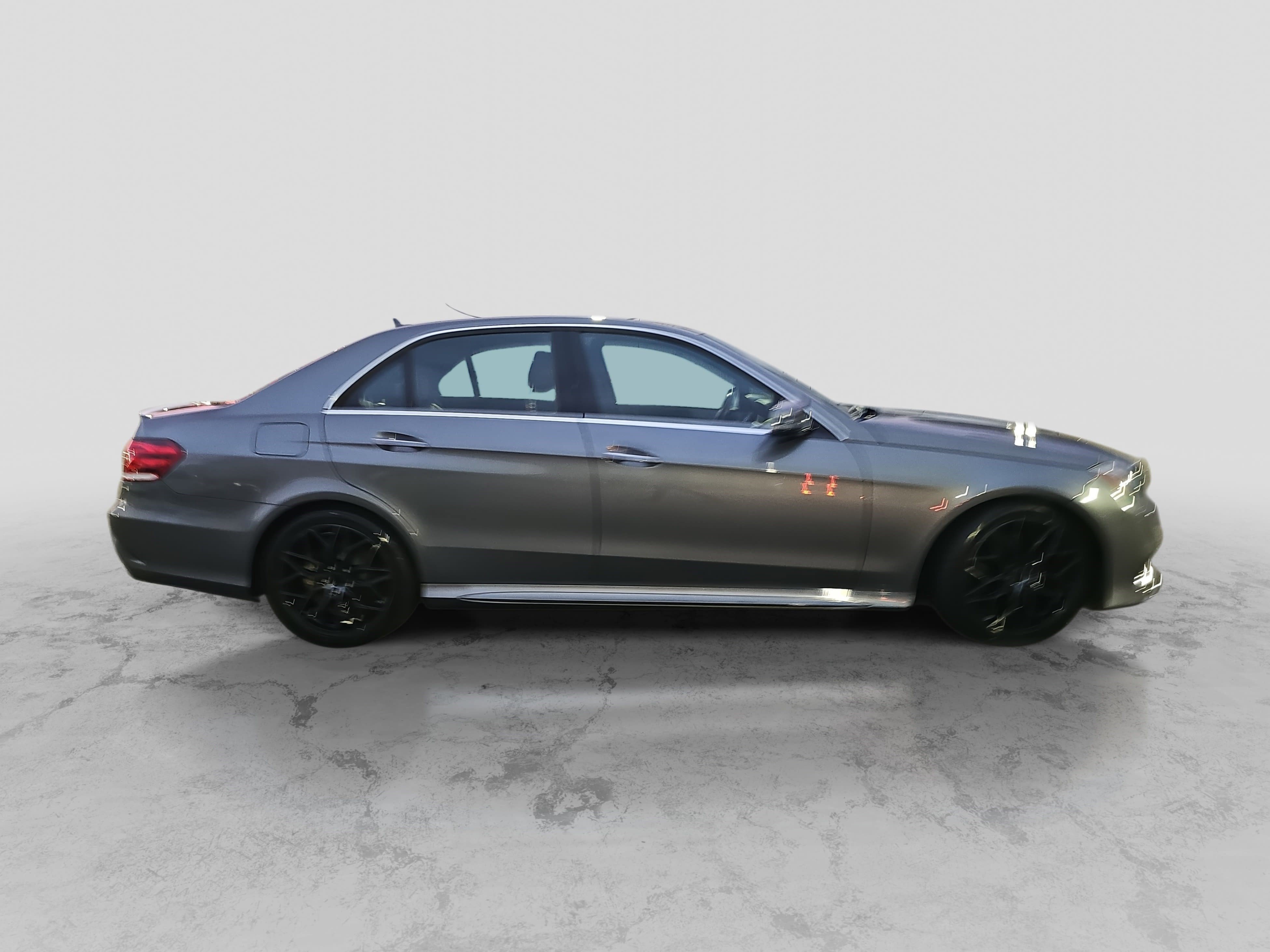 Used 2016 Mercedes-Benz E 350 Sedan image 4