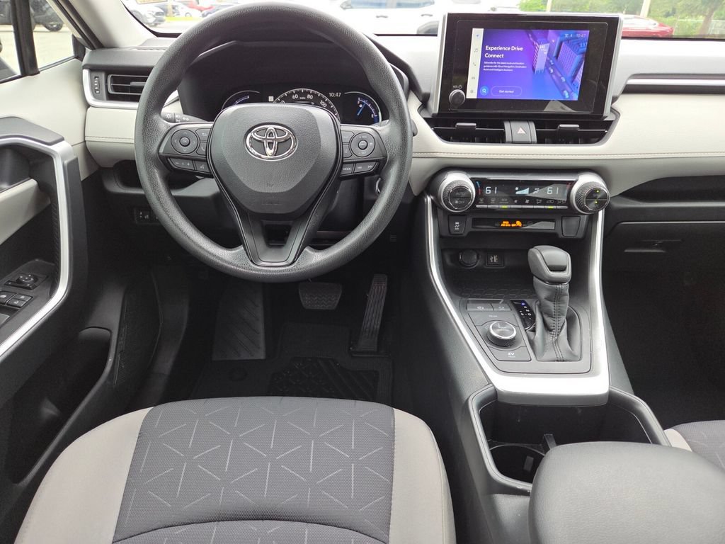 Certified 2025 Toyota RAV4 XLE AWD/4WD image 7