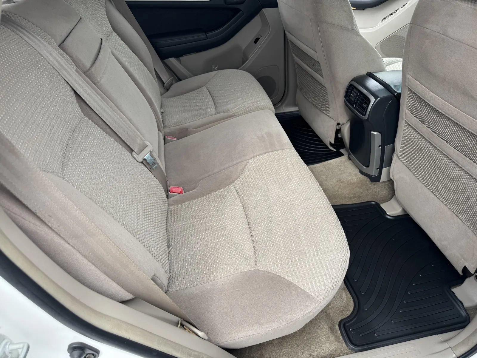 Used 2003 Toyota 4Runner SR5 AWD/4WD image 25
