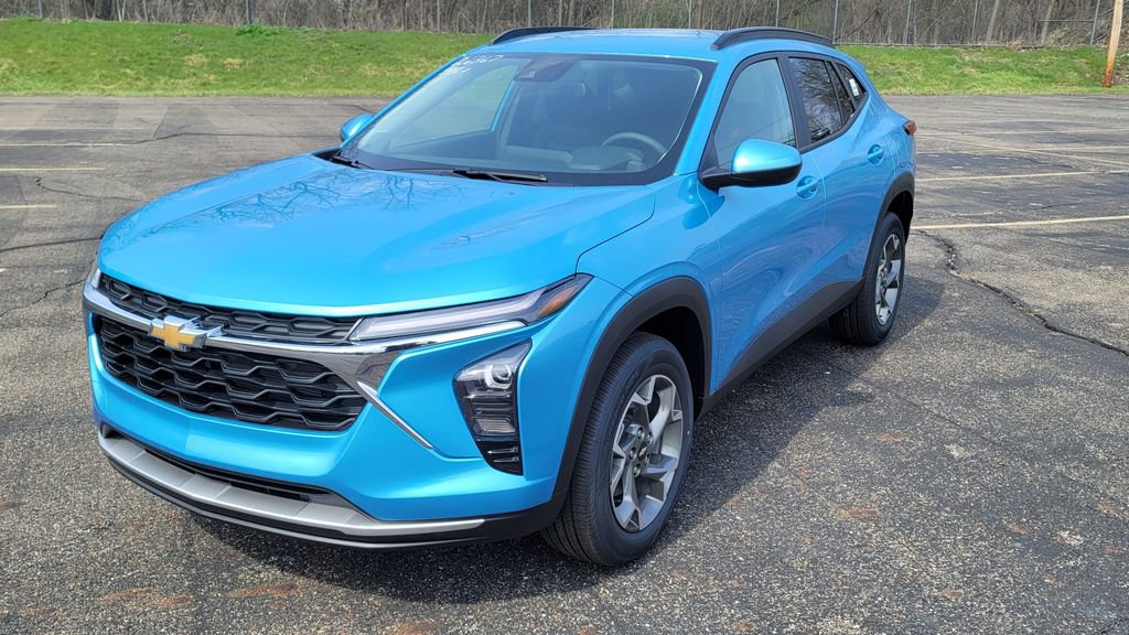 New 2026 Chevrolet Trax LT image 3
