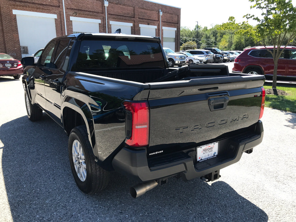 Certified 2024 Toyota Tacoma SR RWD image 5