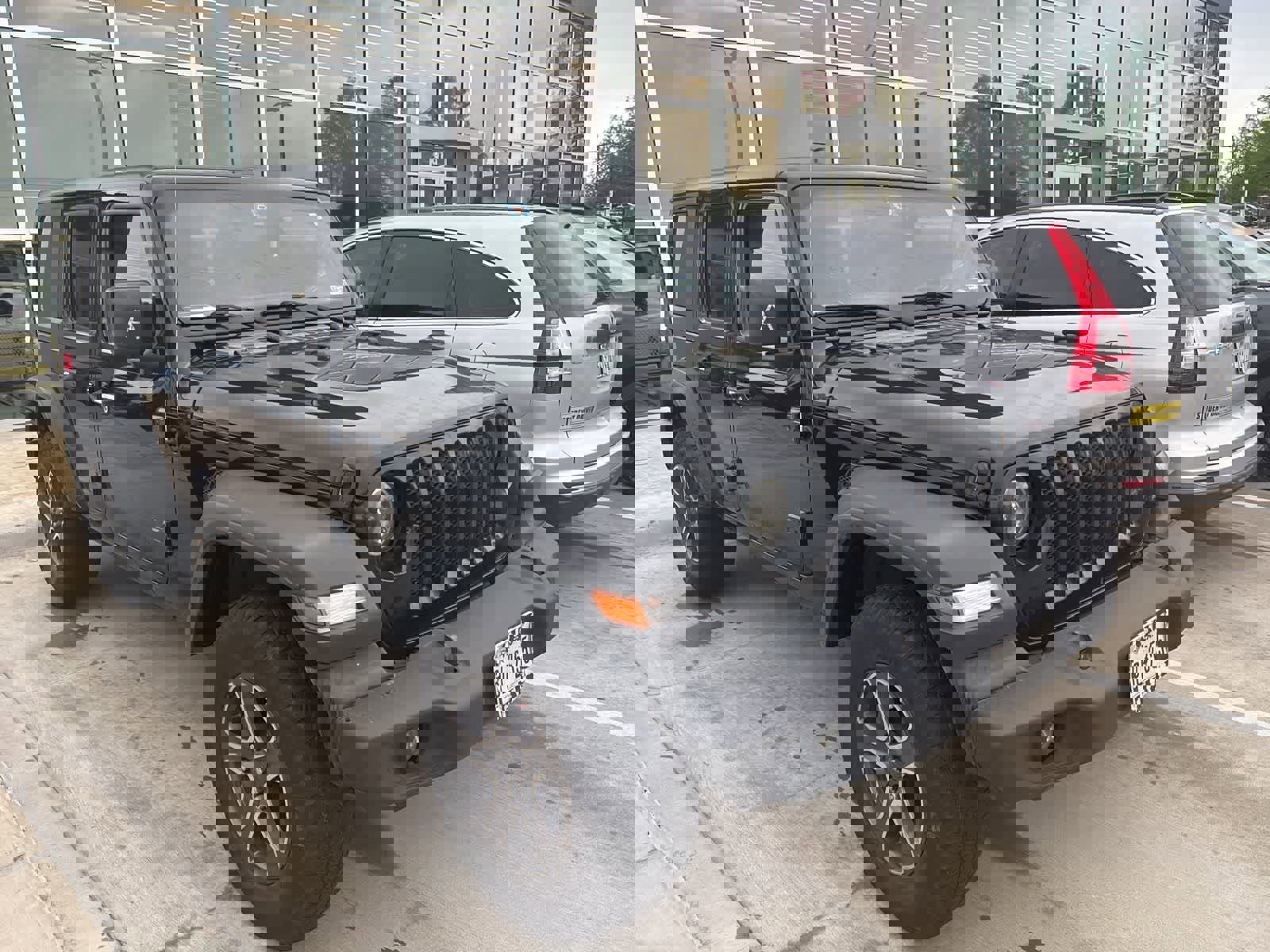 Used 2021 Jeep Wrangler Unlimited Sport image 3