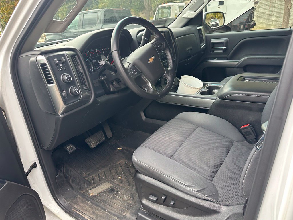 Used 2018 Chevrolet Silverado 1500 LT w/ All Star Edition AWD/4WD image 10