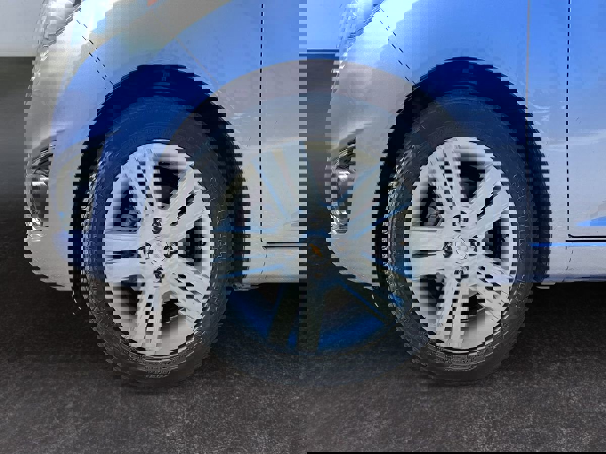 Used 2014 Chevrolet Spark LS image 10