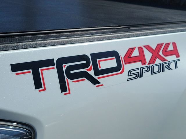 Used 2022 Toyota Tacoma TRD Sport w/ Technology Package image 7