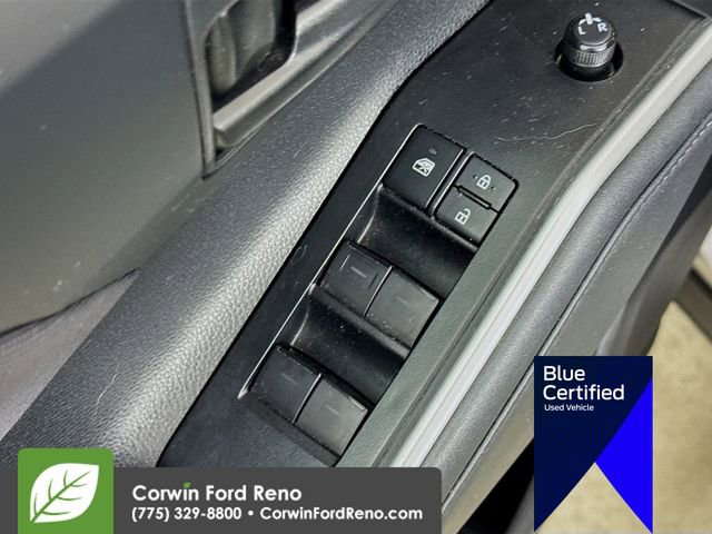 Used 2022 Toyota Highlander LE image 18