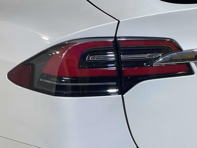 Used 2020 Tesla Model X Long Range AWD/4WD image 12