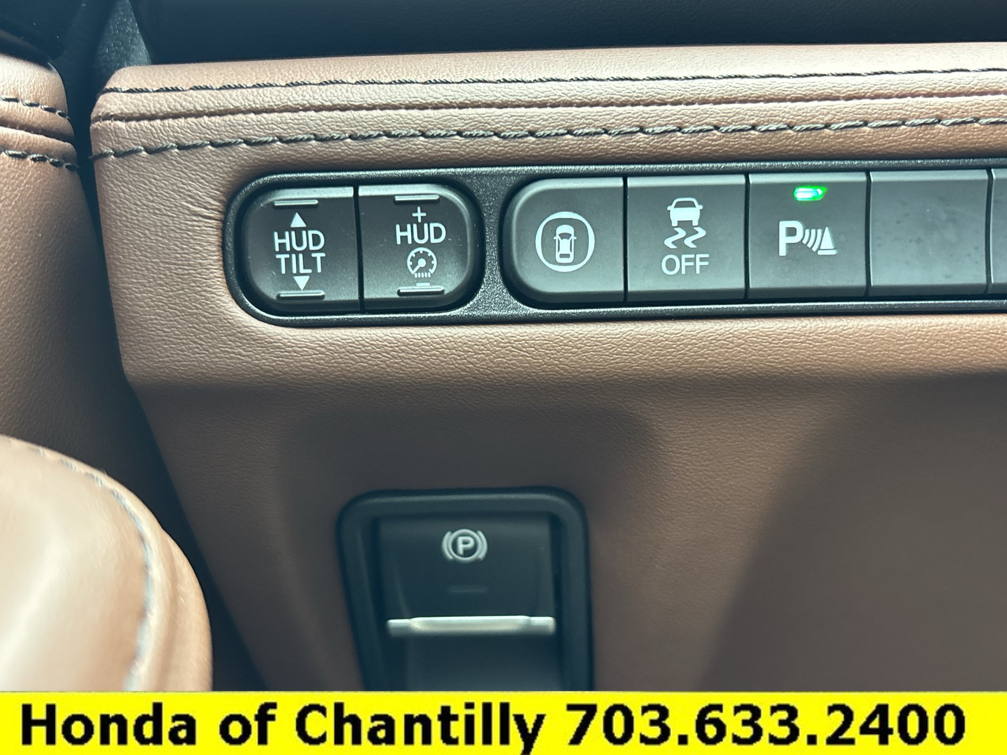 Used 2023 Acura MDX w/ Advance Package AWD/4WD image 14