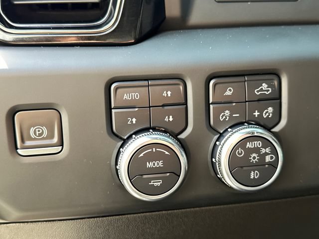 Certified 2023 GMC Sierra 1500 AT4 w/ AT4 Preferred Package AWD/4WD image 30