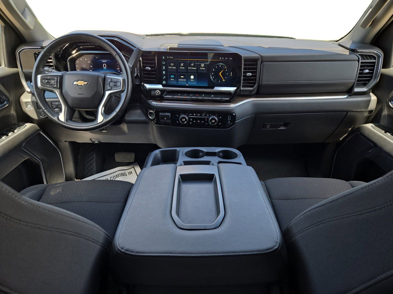 Used 2025 Chevrolet Silverado 1500 LT RWD image 11