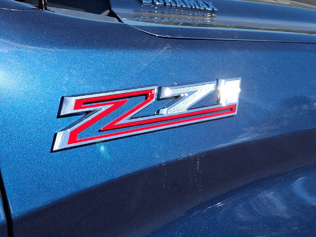Used 2022 Chevrolet Silverado 1500 LT AWD/4WD image 37