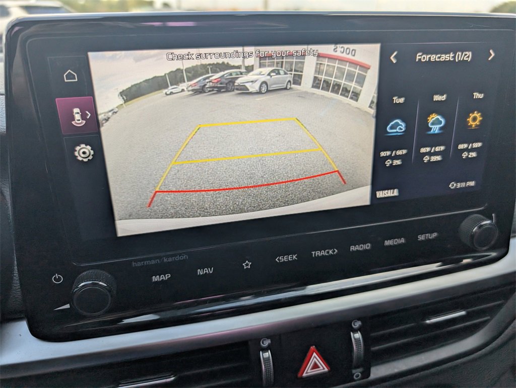 Used 2023 Kia Forte GT-Line w/ GT-Line Premium Package image 15