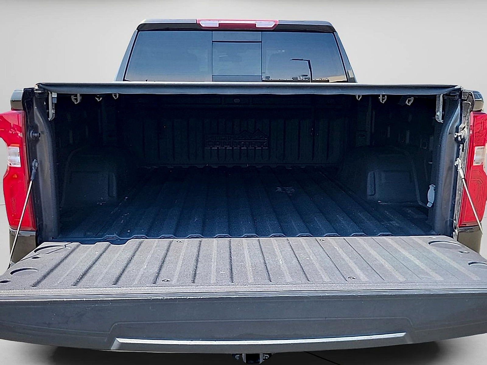 Used 2022 Chevrolet Silverado 1500 High Country w/ Safety Package II AWD/4WD image 29