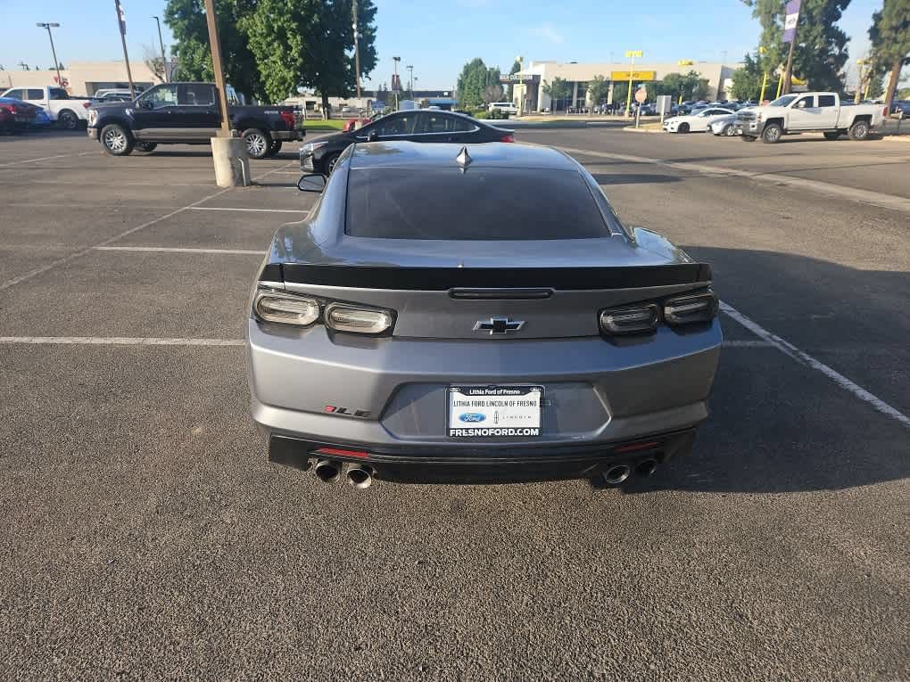 Used 2021 Chevrolet Camaro SS RWD image 7
