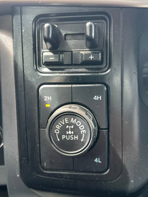 Used 2023 Ford F150 XLT w/ Equipment Group 301A Mid AWD/4WD image 18