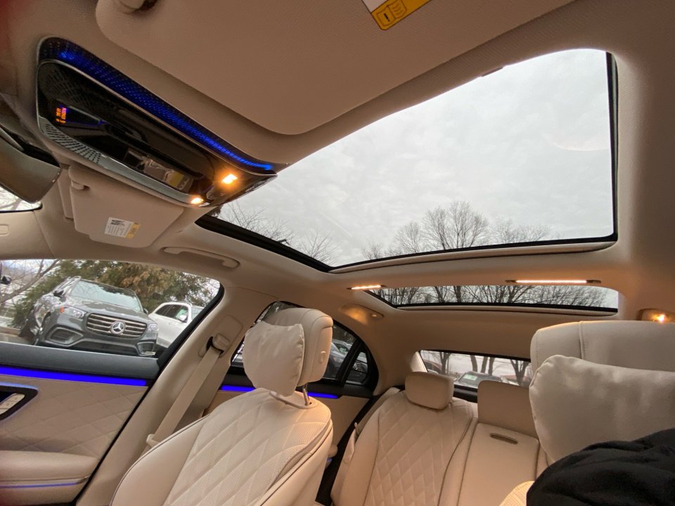 New 2026 Mercedes-Benz S 580 4MATIC Sedan image 21