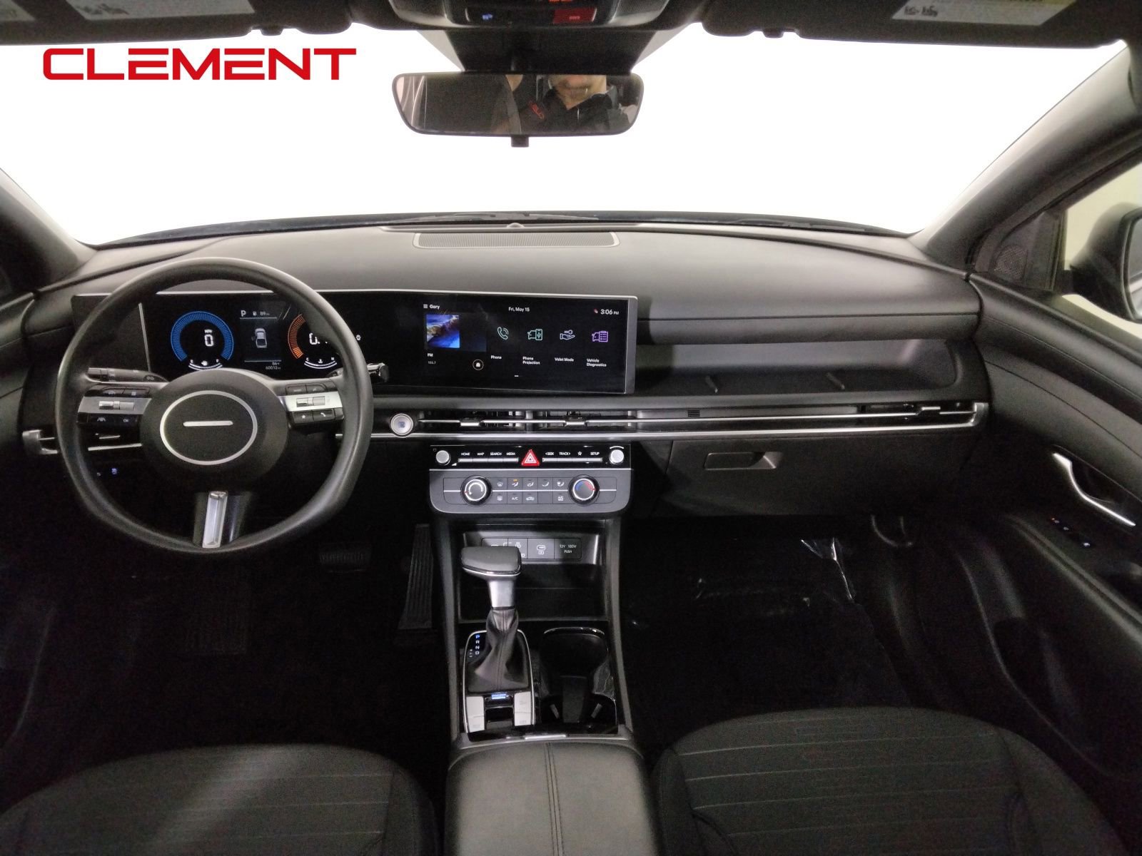 Used 2025 Hyundai Santa Cruz SE FWD image 29
