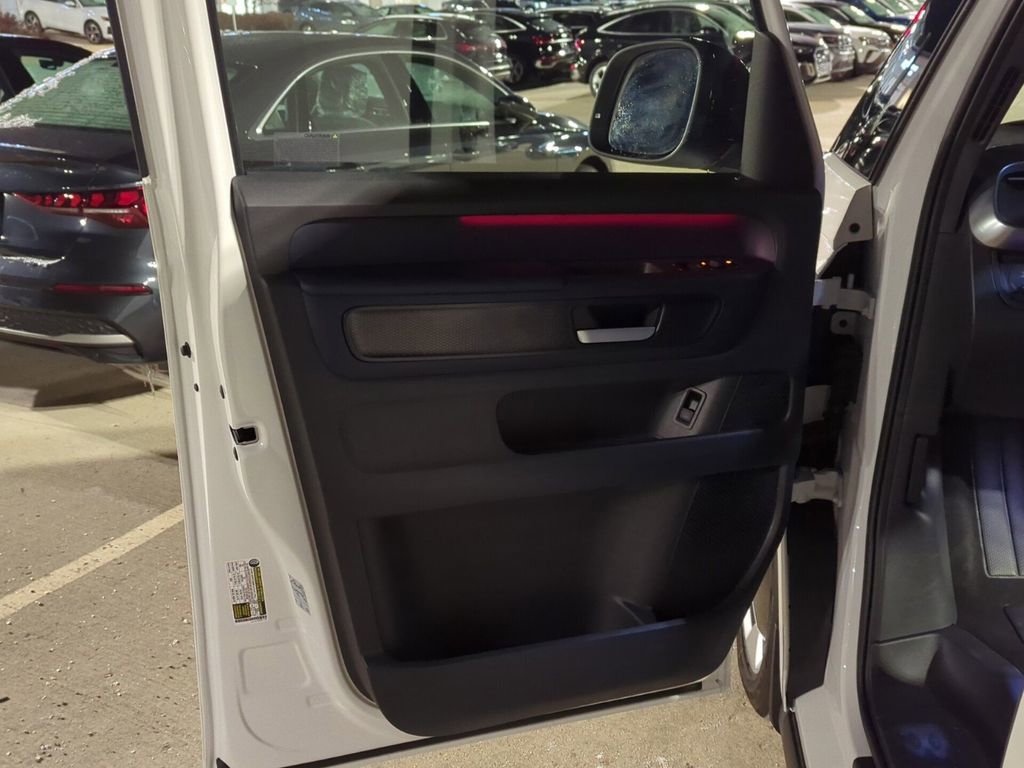 New 2025 Volkswagen ID. Buzz Pro S image 20