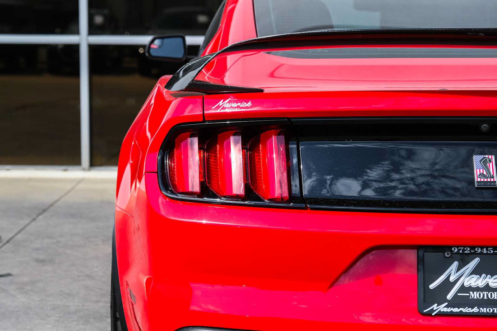 Used 2016 Ford Mustang Shelby GT350 w/ Technology Package RWD image 13