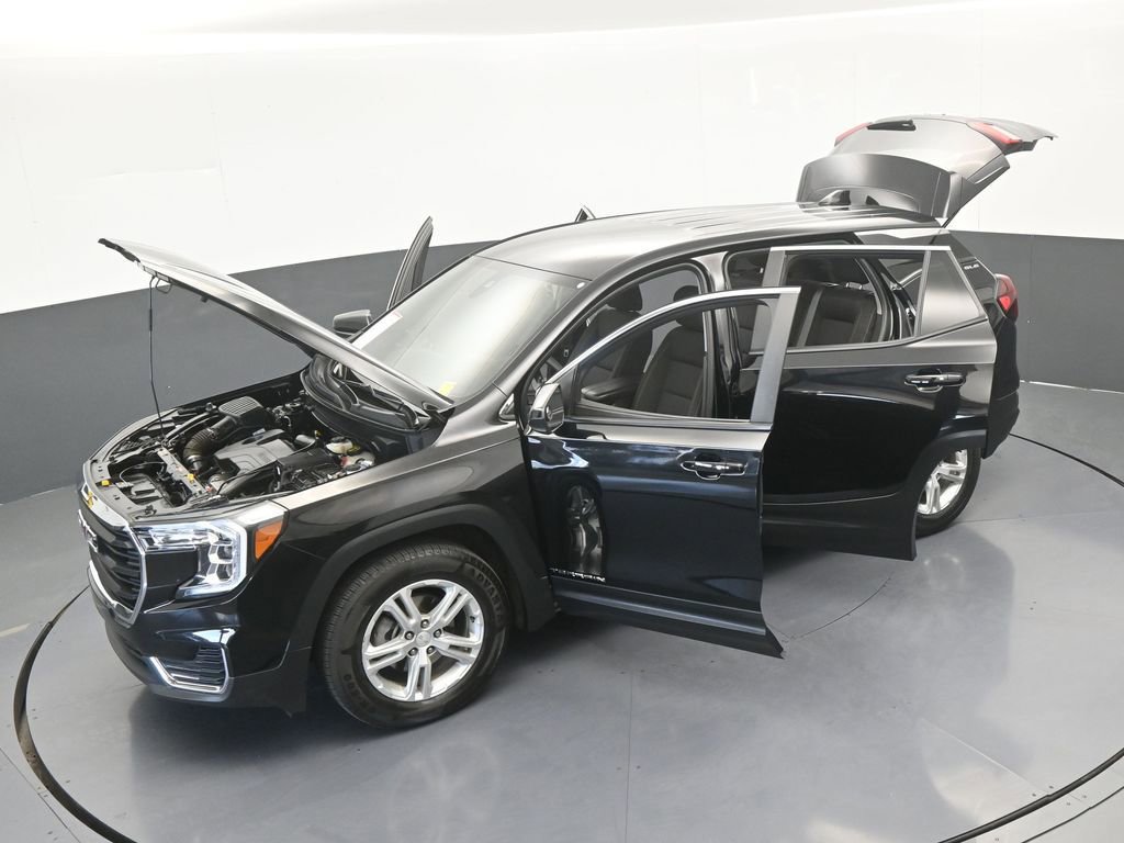 Used 2023 GMC Terrain SLE image 60