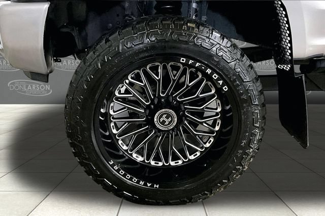 Used 2017 Ford F250 Platinum w/ FX4 Off-Road Package AWD/4WD image 10