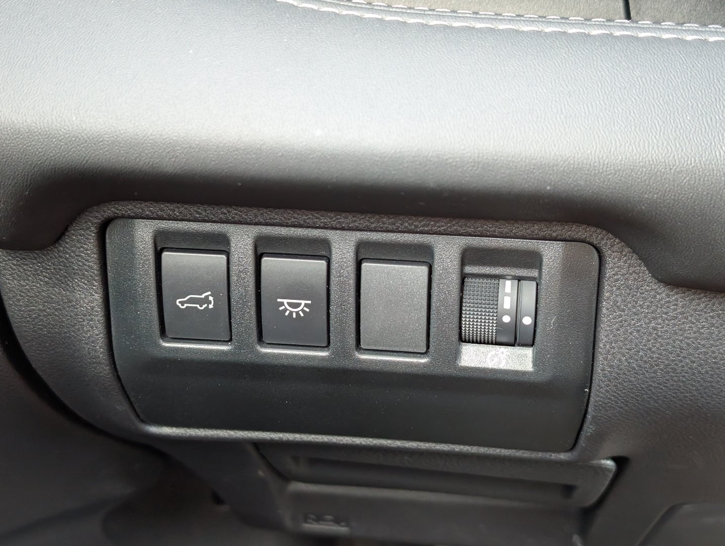 Certified 2026 Subaru Ascent Limited AWD/4WD image 20