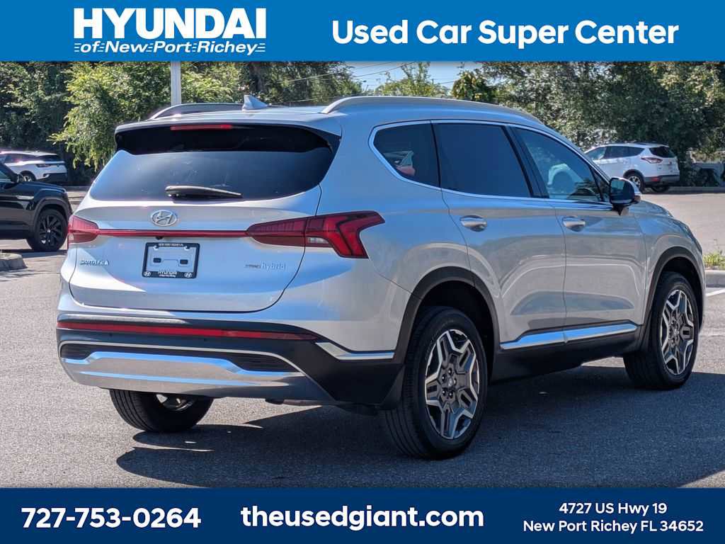 Used 2022 Hyundai Santa Fe Limited AWD/4WD image 5