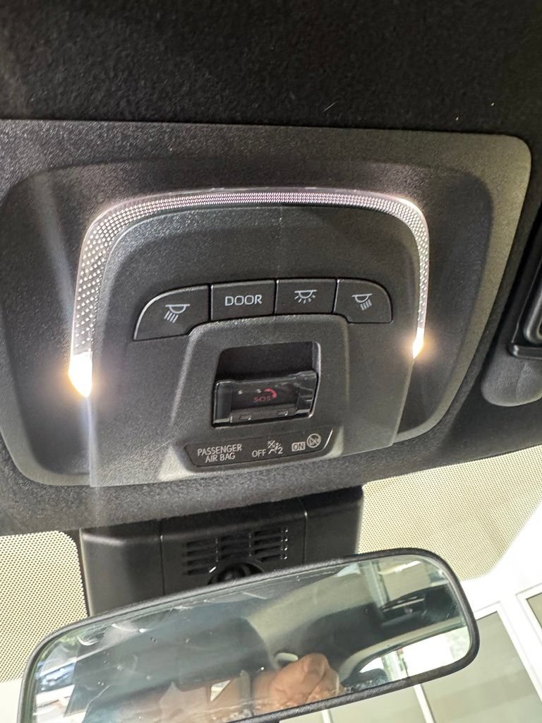 Used 2023 Toyota Corolla XSE FWD image 11