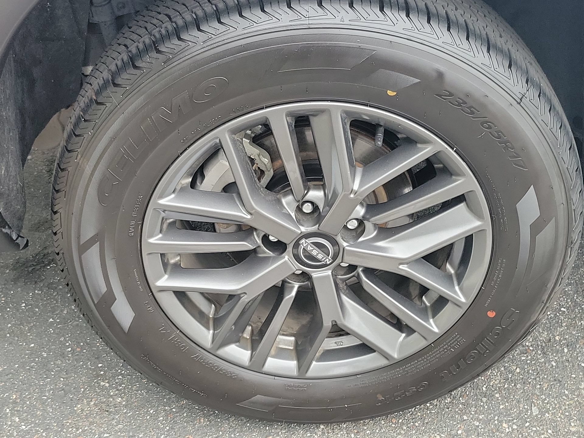 Used 2023 Nissan Rogue S FWD image 23
