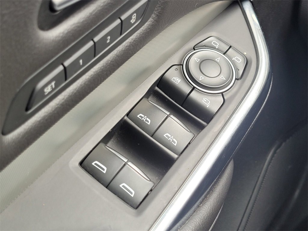 Used 2023 Cadillac XT4 Premium Luxury image 20