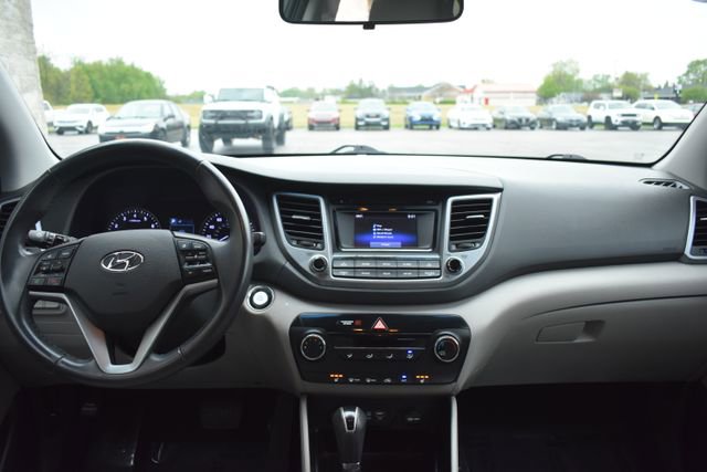 Used 2016 Hyundai Tucson Sport AWD/4WD image 30