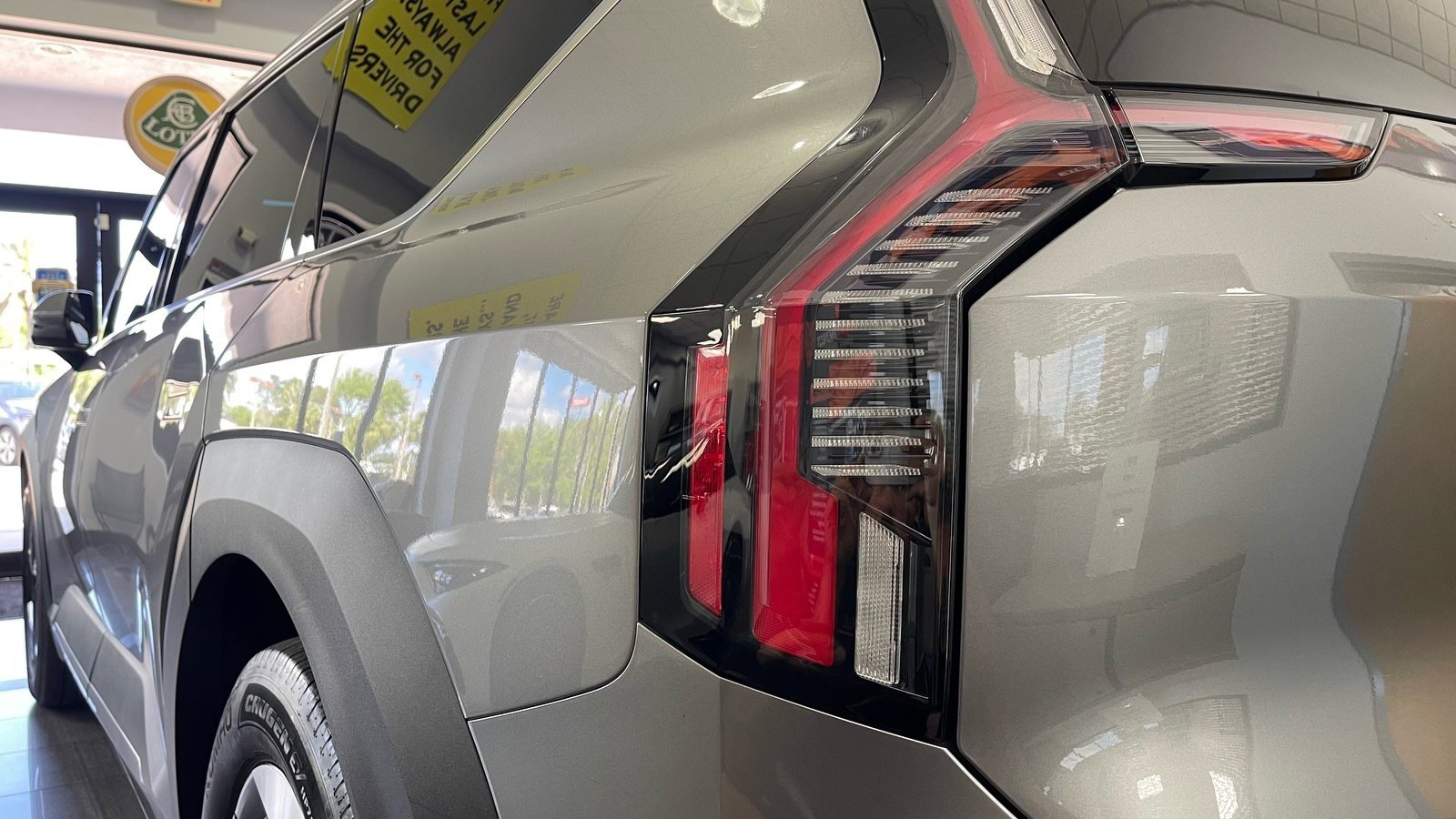 Used 2024 Kia EV9 Light Long Range image 16