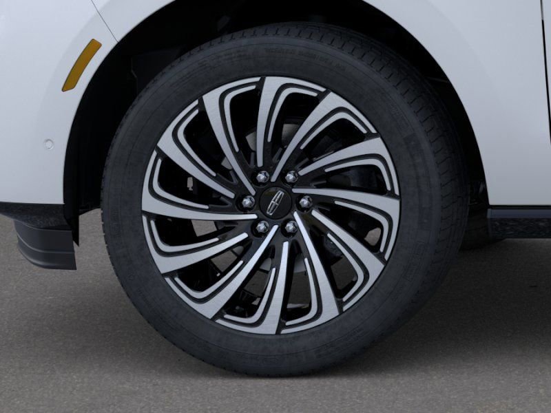 New 2025 Lincoln Navigator Black Label image 19