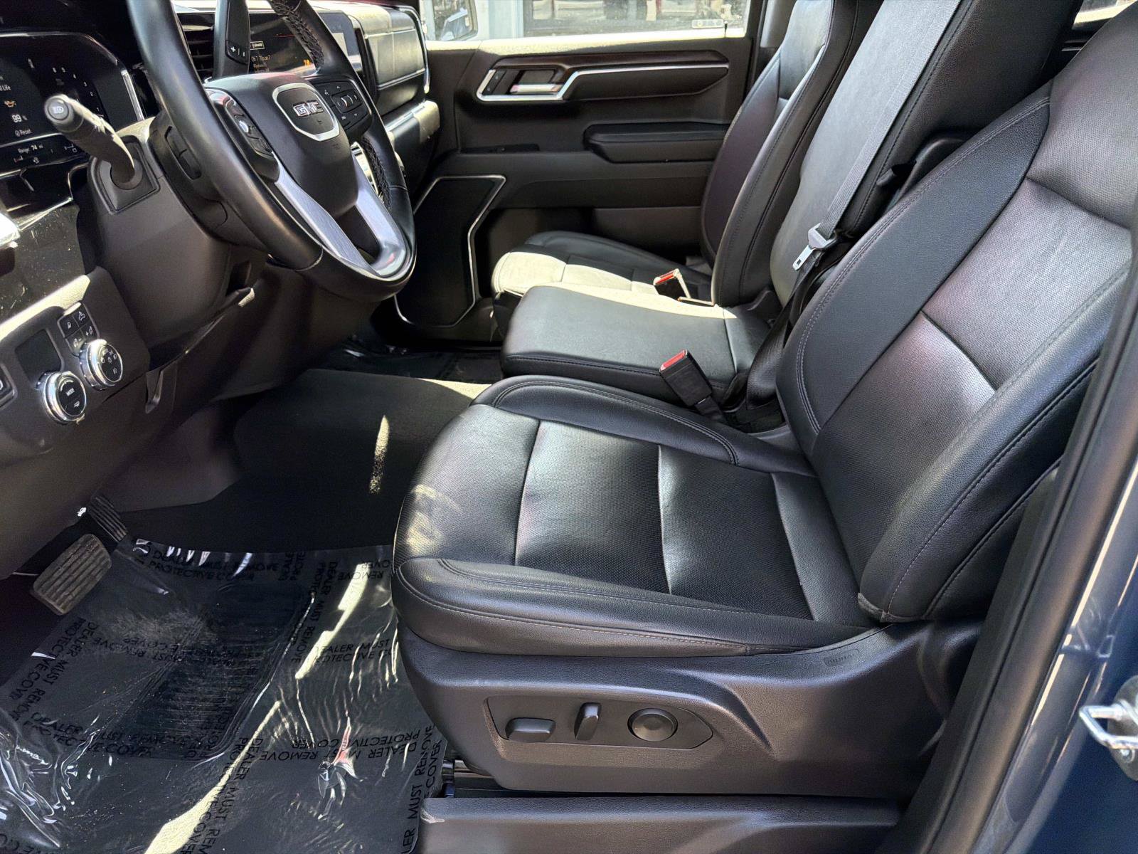 Used 2024 GMC Sierra 1500 SLT RWD image 17
