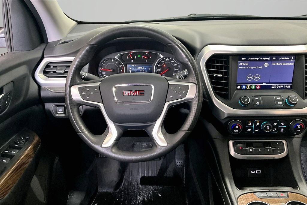 Used 2023 GMC Acadia SLE w/ LPO, Floor Liner Package FWD image 8