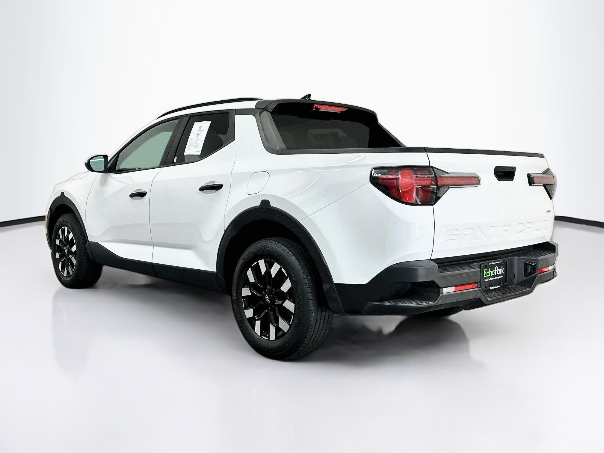 Used 2025 Hyundai Santa Cruz SEL AWD/4WD image 5