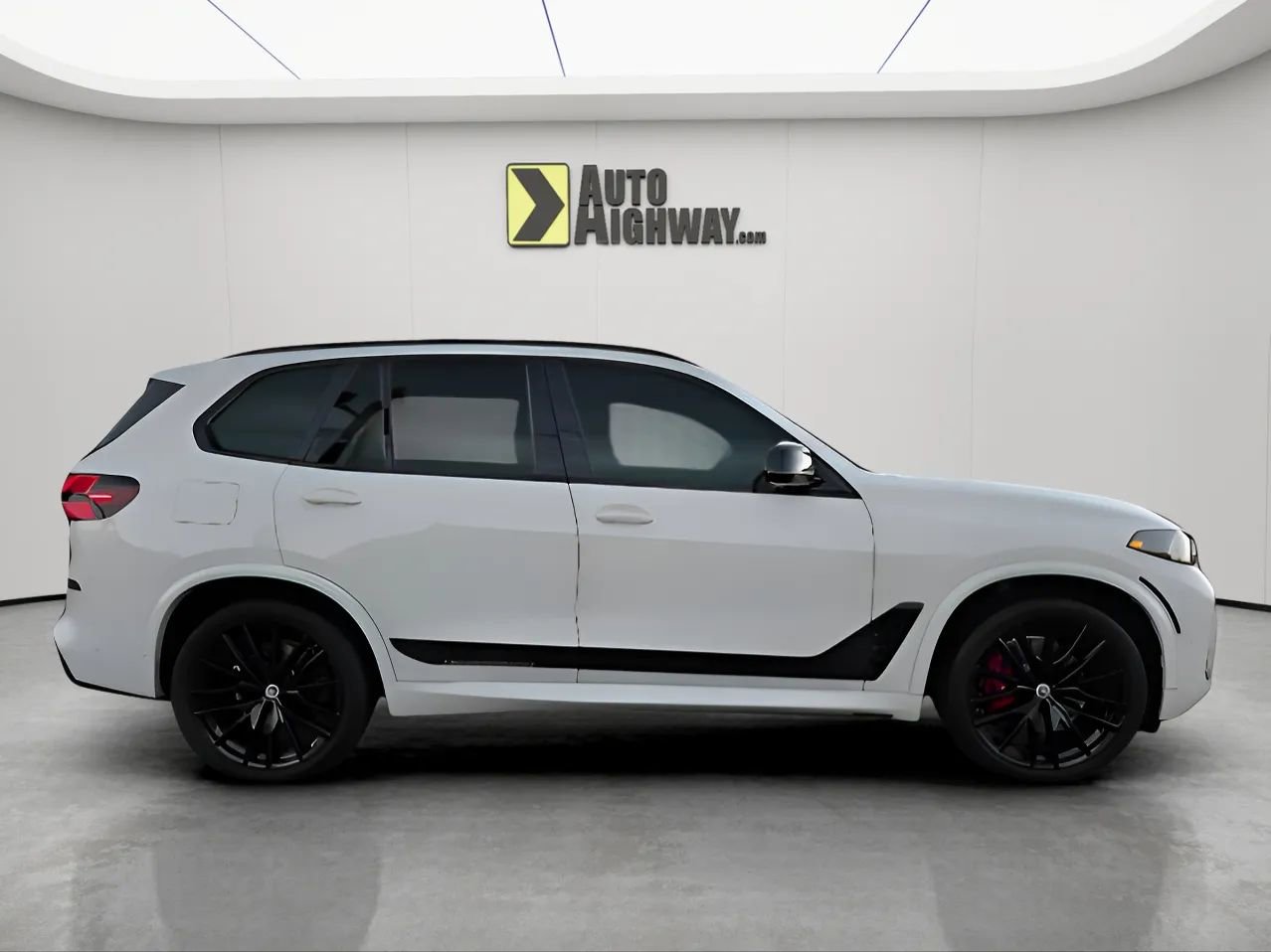 Used 2024 BMW X5 sDrive40i w/ M Sport Package image 3