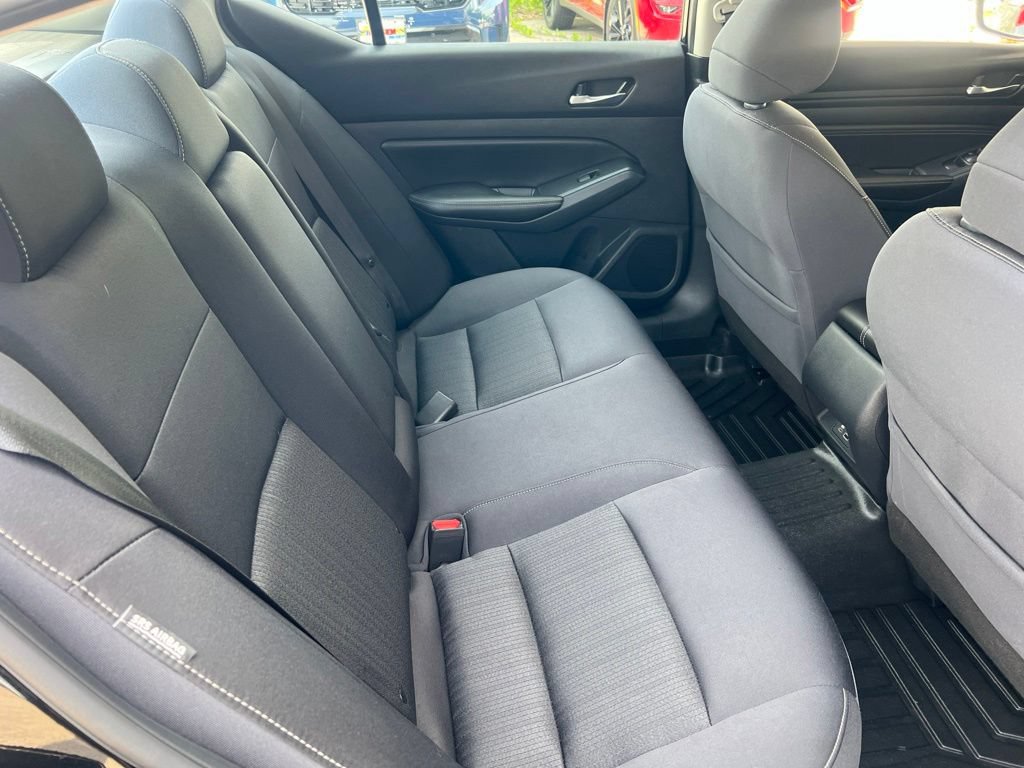 Used 2020 Nissan Altima 2.5 S FWD image 13