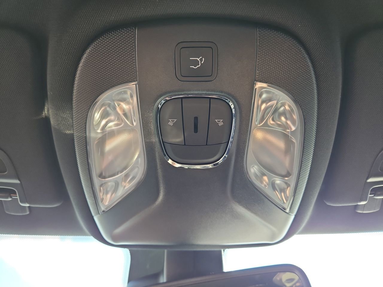 New 2026 Jeep Compass Limited image 22