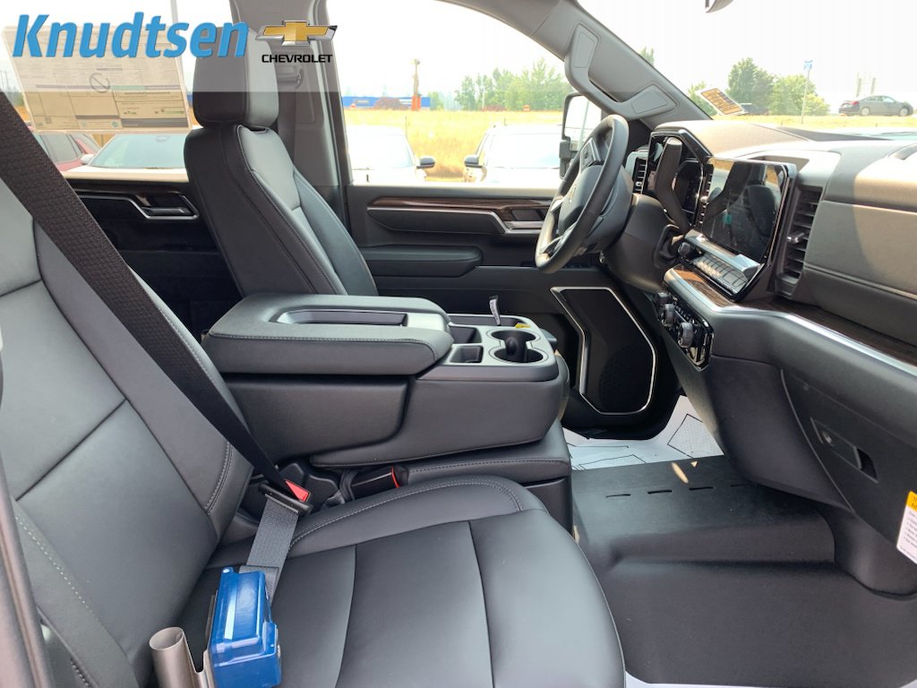 New 2026 Chevrolet Silverado 2500 LT w/ All Star Edition AWD/4WD image 13