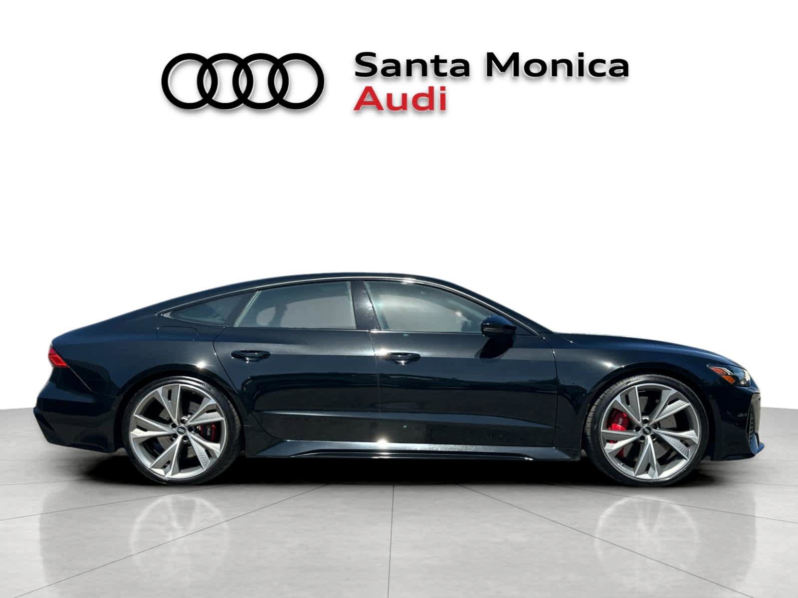 Used 2022 Audi RS 7 Sportback w/ Black Optic Package AWD/4WD image 8