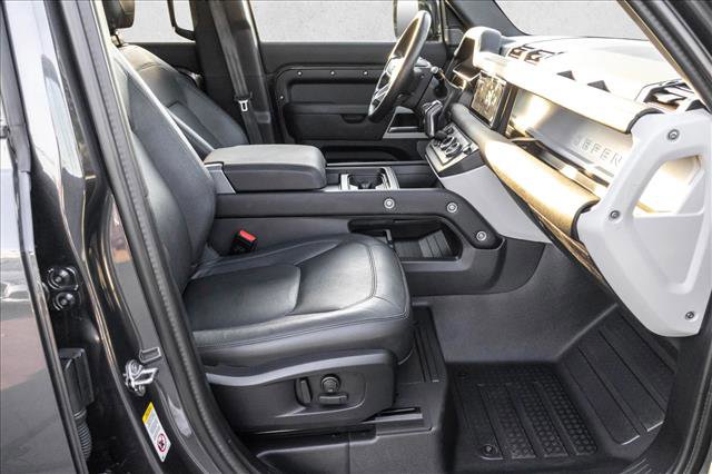 Used 2024 Land Rover Defender 110 S image 25