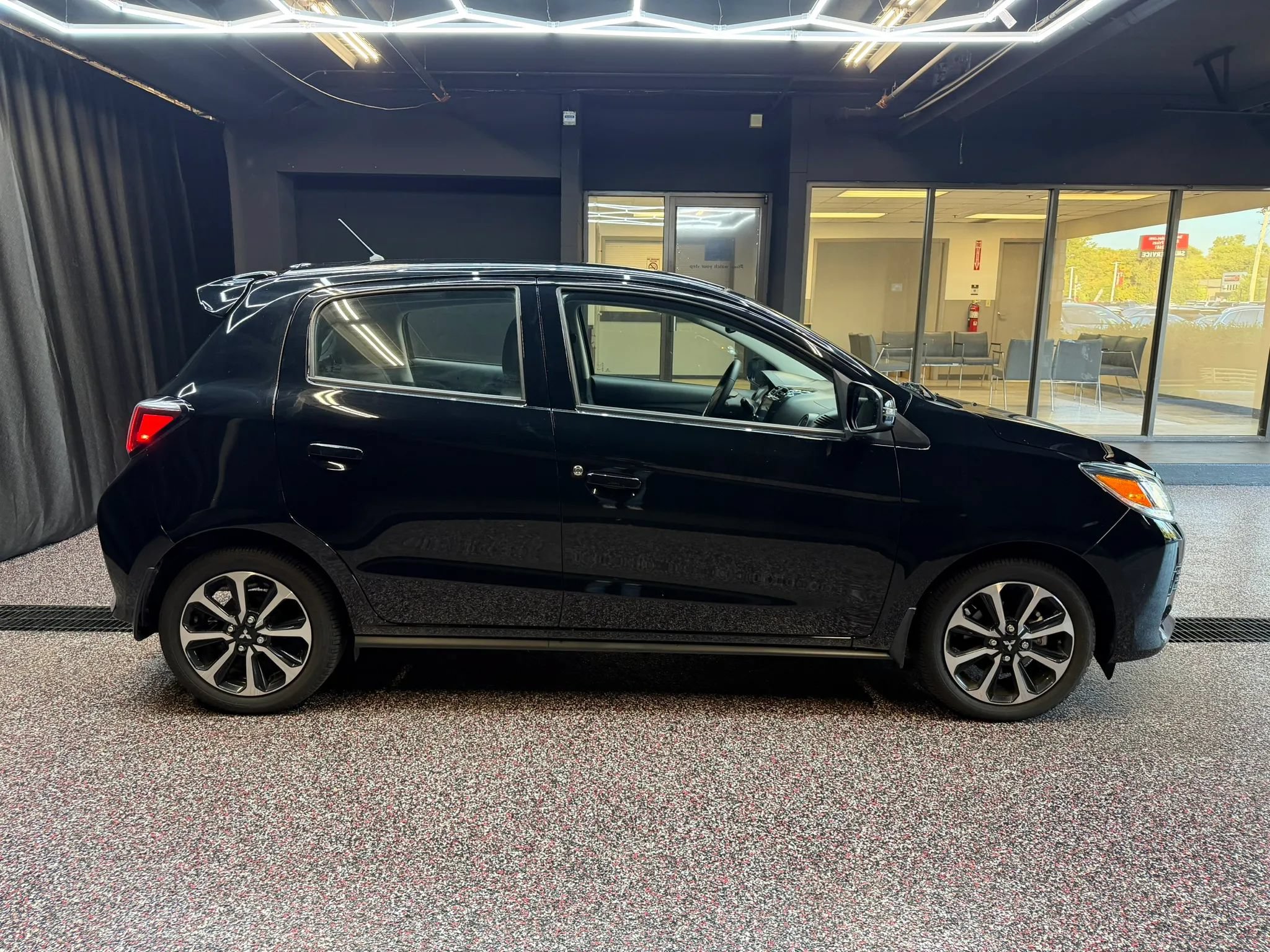 Used 2024 Mitsubishi Mirage SE FWD image 10